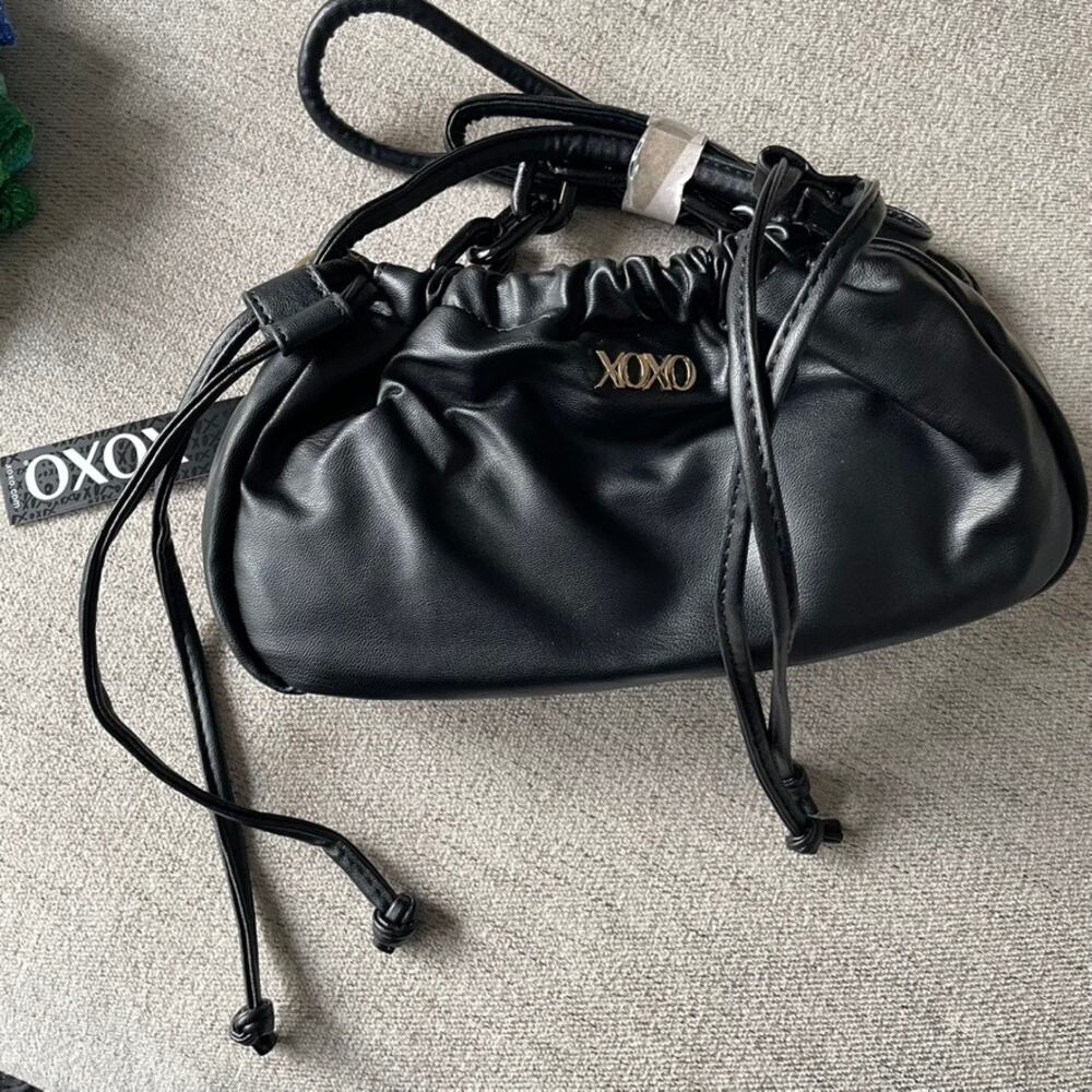 XOXO Black Small Scrunch Purse Chain Gold New Slouch Handbag Straps